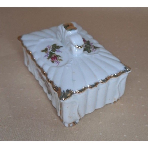 Rose Lidded Trinket Dish Vintage Porcelain 4" x 3" Gold Trimmed - Picture 5 of 6